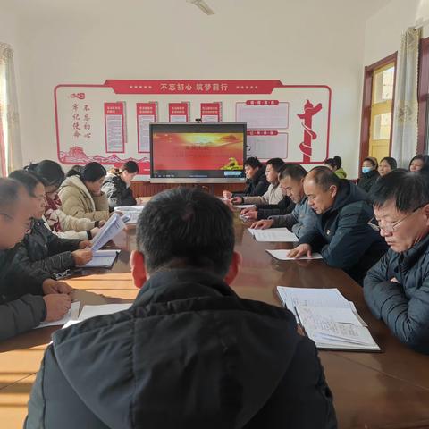 闫寺街道中心学校:冬日送温暖 爱心助成长 ---帮助脱贫享受政策等家庭学生温暖过冬活动