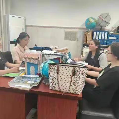小课题研究课（2）——蒙丽莎《从长江大旱看--水循环》