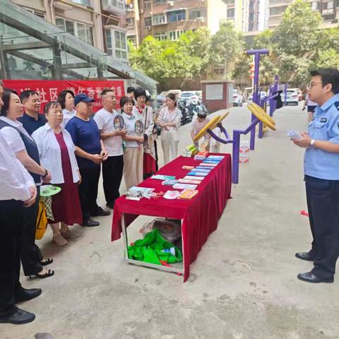 长乐中路街道韩北社区开展——防患未“燃”宣传活动，筑牢居民用“气”防火墙