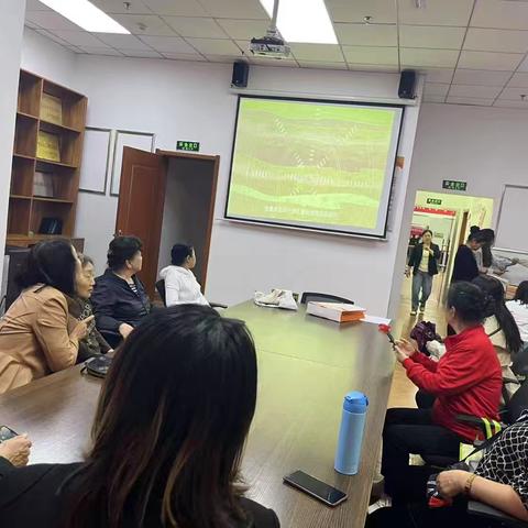 【会聚一心·展望未来】会展中心社区开展“全国防灾减灾日”主题宣传活动