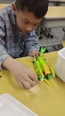 英语学校机器人搭建之皮带传送带