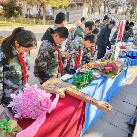 奎屯市第四中学劳动作品展落幕 家校携手见证劳动之美