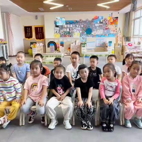 爱上幼儿园，快乐“美”一天——中车幼儿园中二班第五周活动