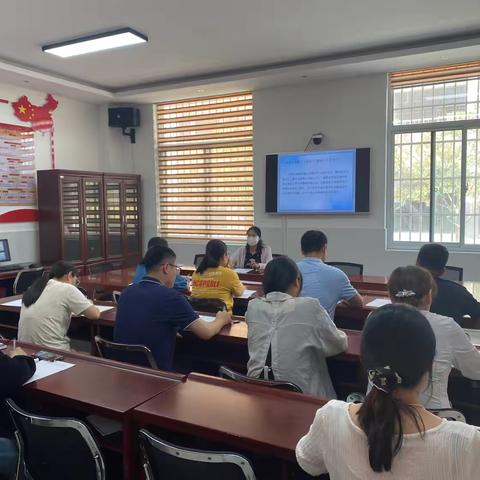 弦歌不缀，且行且思 胡阳镇中心小学课题开题报告撰写培训会