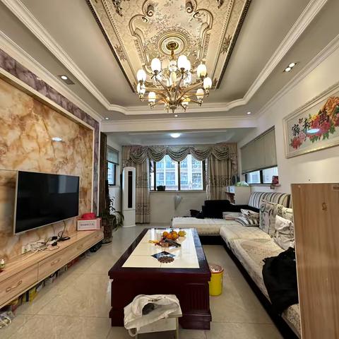 ❤️世纪风景32.8万，套三双卫精装拎包入住，出门就是万达和地铁口，居住出租首选，随时看房：666427  6847  63394