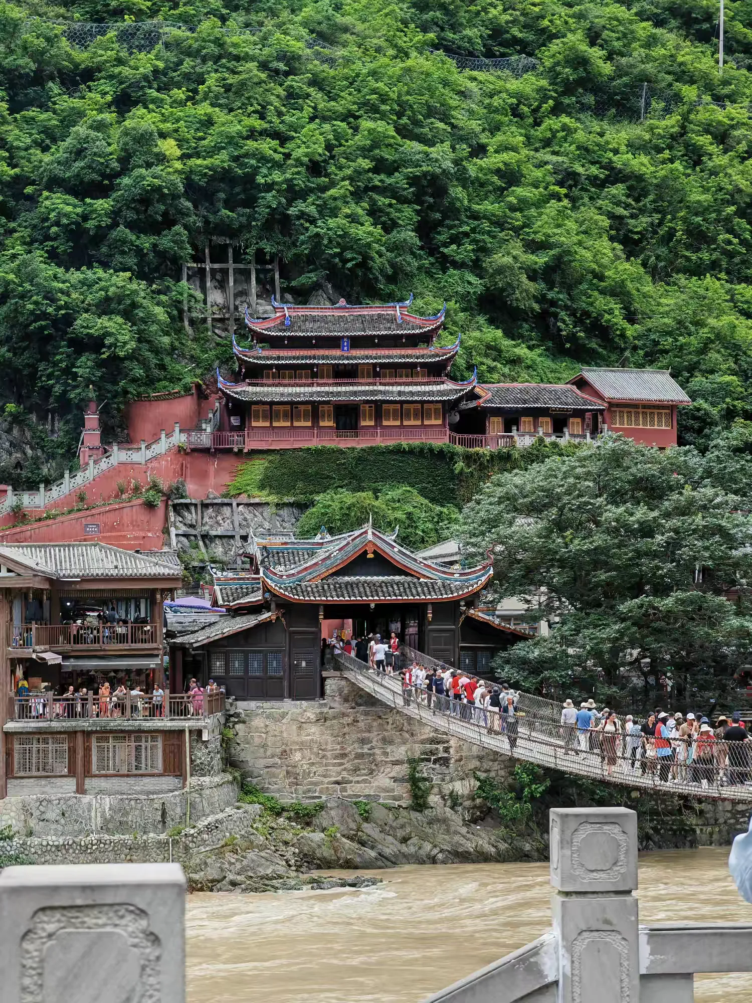 泸水市有什么旅游景点图片