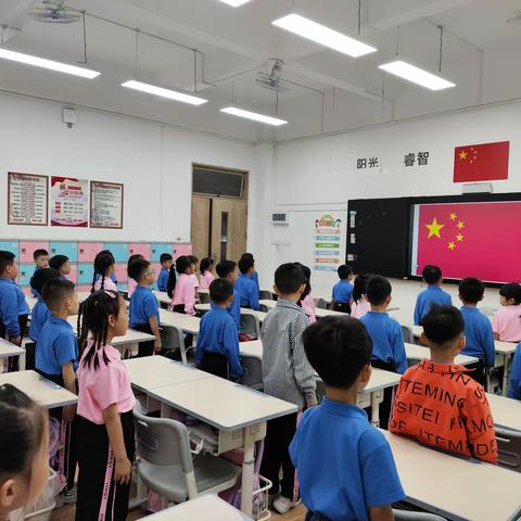 韩文实验学校104班日常