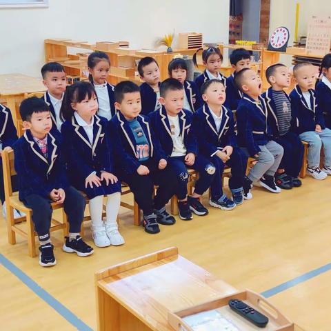 「闪闪发光✨的我们👦👧」——秀启培文幼儿园🏫蒙六班第九周活动记📝实况