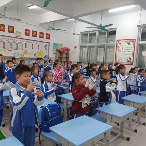 课后服务显特色  多彩社团放光彩    ---记兴泰实验学校社团成果展