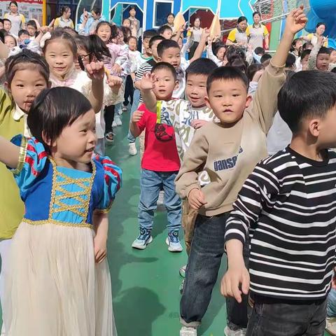 浓情五月✨因爱而美——童心科学幼儿园诺贝尔三班五月回顾总结