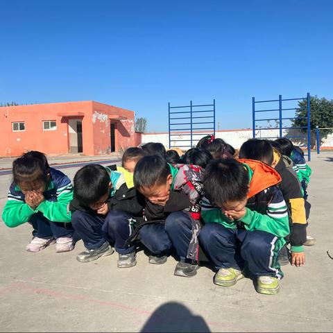 北口小学靳紫瑶《消防班会》