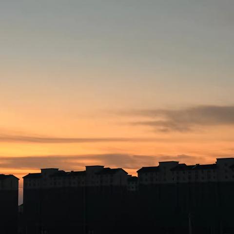 那就在一起，黄昏与四季