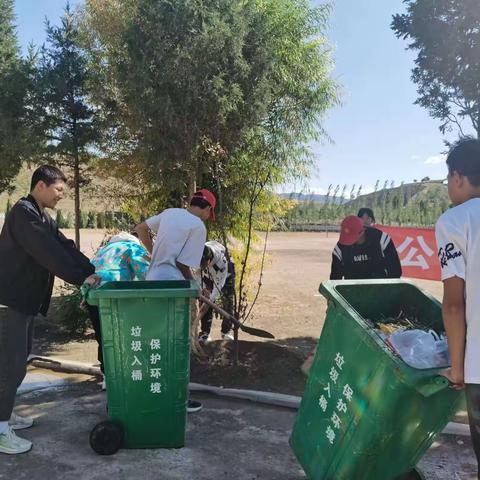 倡导文明新风 共建文明校园               ————哈拉道口镇中学