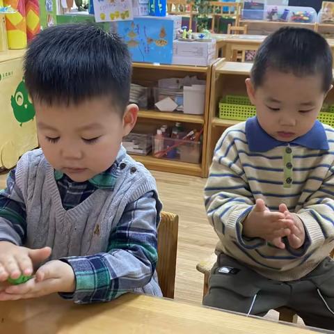 记录幼儿园快乐生活——小二班第一学期第四期