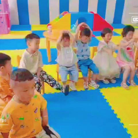 韦集中心幼儿园托班周记