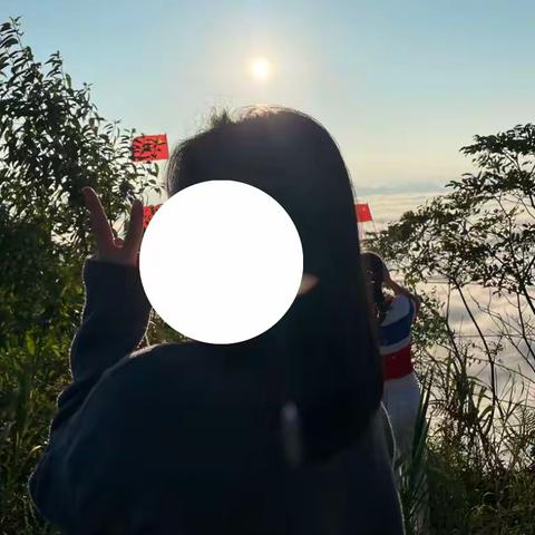 八四班  罗佳囡