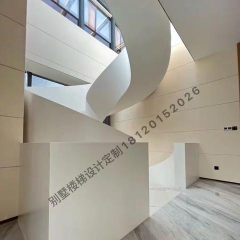 钢结构椭圆楼梯（内外侧钢板扶手）