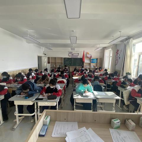 《八班初三生活》第八周周报 -----------“调整状态迎接期中”