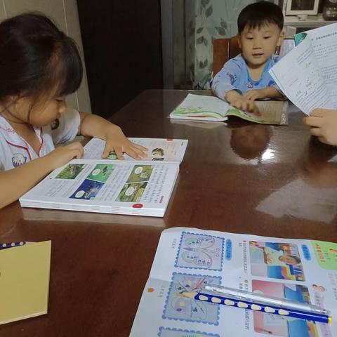 李梓露家庭读书会第一期