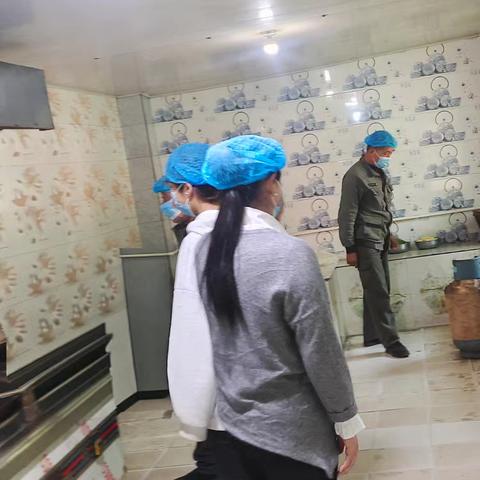 因“膳”而聚“味”爱同行——王洛镇慧星幼儿园食堂食品安全开放日活动