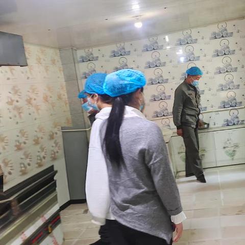 因“膳”而聚“味”爱同行——王洛镇慧星幼儿园食堂食品安全开放日活动