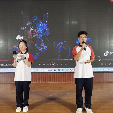 撷社团星火，照青春星河 ——实验中学社团活动展示