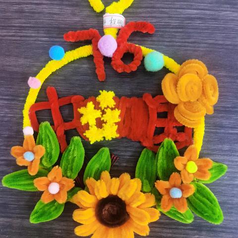 指尖传情，匠心颂国！ ————民权县实验中学704班以手作献礼祖国76华诞