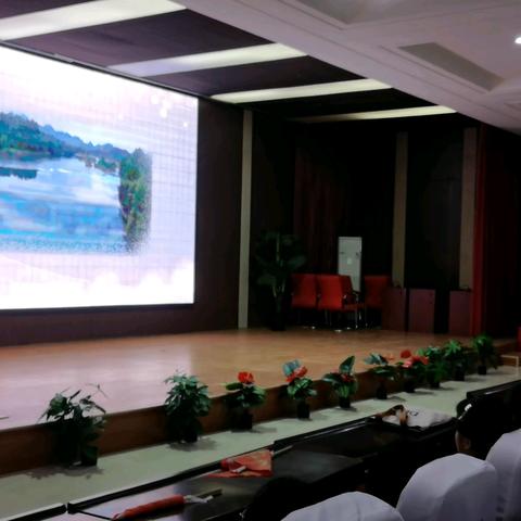 五育润心筑沃土 ，实中空间育新苗 ———记实验中学五育实践空间活动