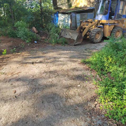 【银坑镇莲花社区】开展环境卫生大整治