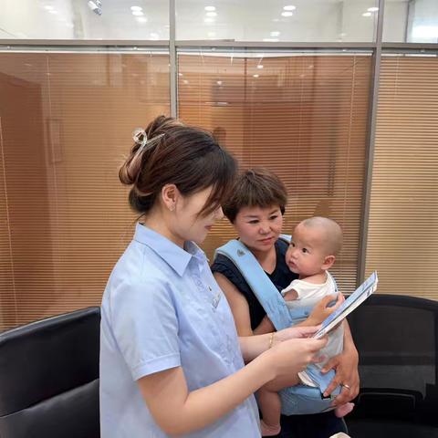 建设银行北亚泰大街支行开展反诈宣传工作