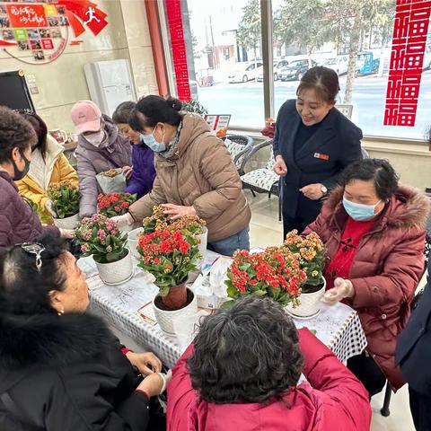 “春暖花开 诗情花意” 延边农商行龙城分理处女神节花艺活动