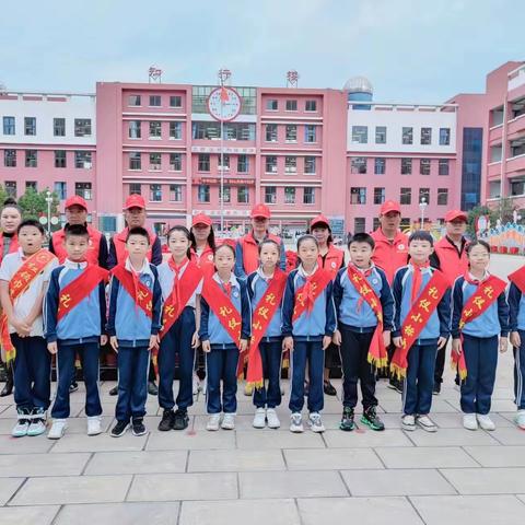 【筑梦望海 星火燎原】丹桂飘香香满园 十里艳阳情满天 —— 望海小学本部2019级4班值周小记