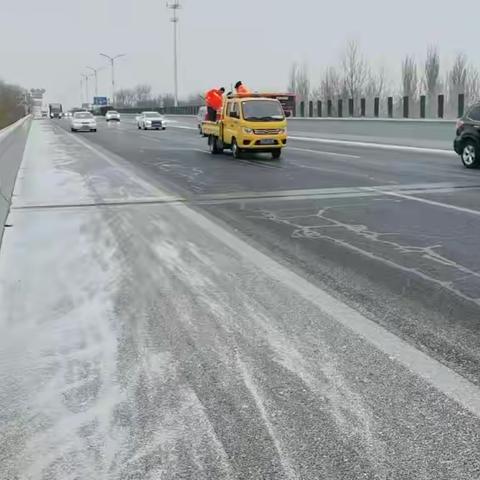 以雪为令 迅速集结！武安市交通局全力做好降雪响应工作