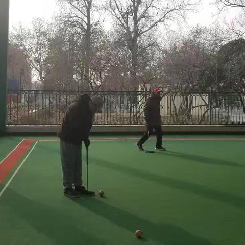 球友们练球过大年