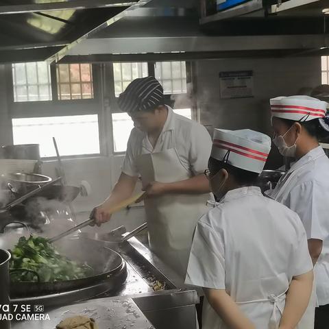 仁怀市第十一中学食堂10月份工作总结