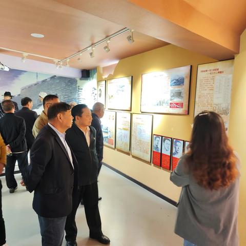 忆初心强党性——苏仙石村开展迎国庆主题党建活动