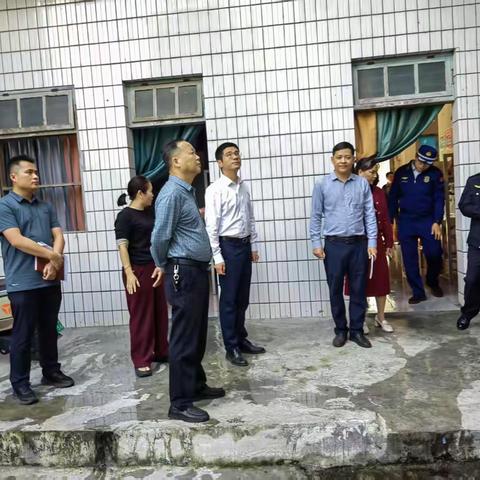 县委常委、副县长雷宇带队实地调研校外托管机构