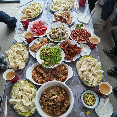 “陪孩子吃顿饭”系列活动