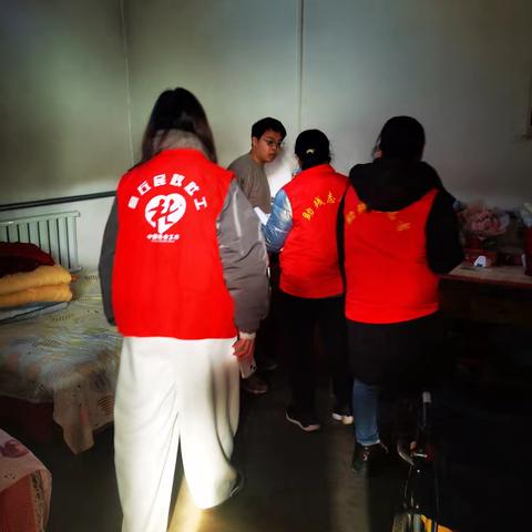 【暖心走访传关爱，精准服务助前行】——龙山社工站联合残联开展新办证残疾人入户走访行动