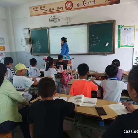 提质增效，教研先行--褚邱初中辖区小学新入职教师数学公开课教研活动纪实