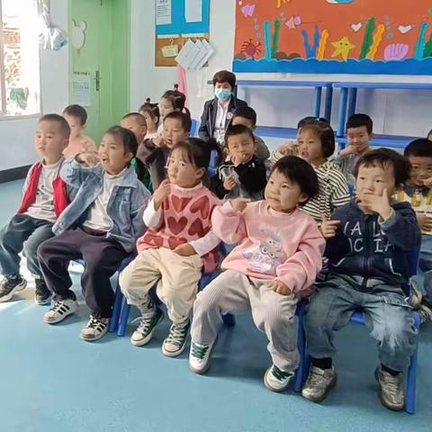 【第十幼儿园】小二班宝贝们入园两个月的变化