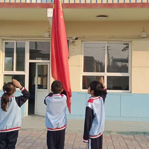 敬老爱老，主题教育