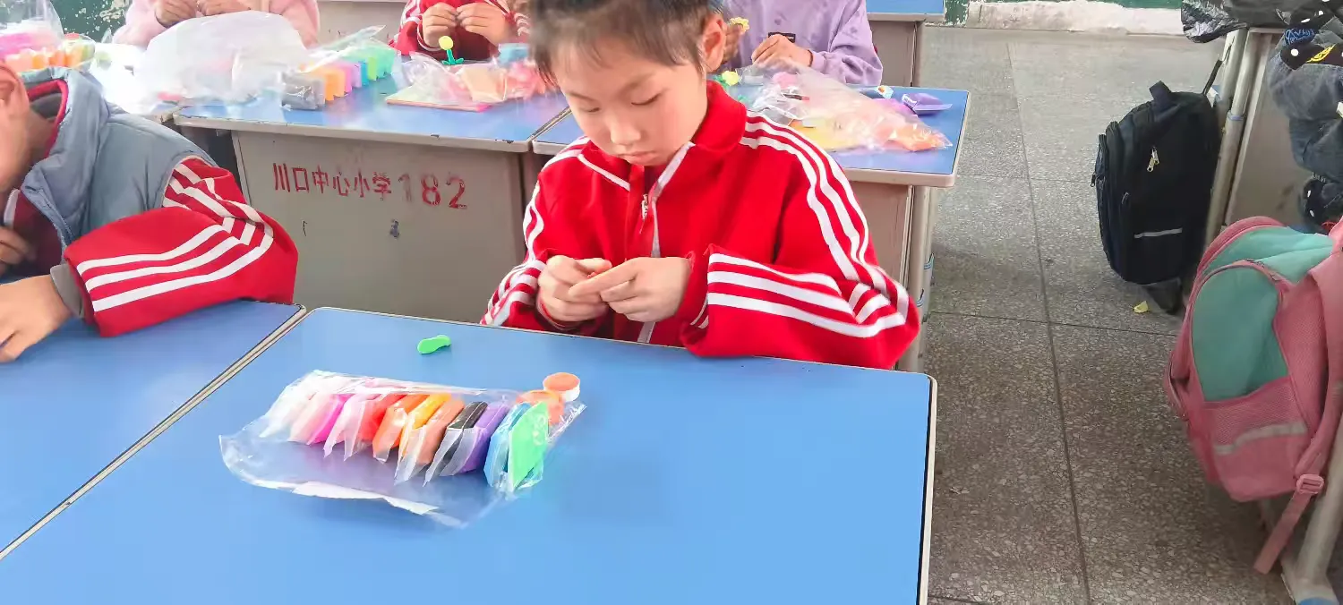 简篇-【川口教育】中心小学:手随心动,创意无限 —— 川口乡中心小学手工社团学期活动总结