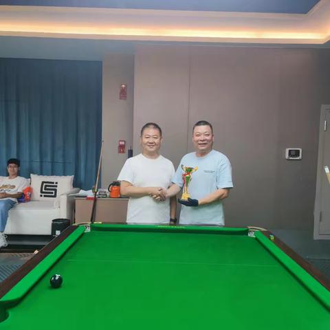 第二届安阳CS台球俱乐部球友邀请赛今晚八点圆满落下帷幕，精彩比赛瞬间。