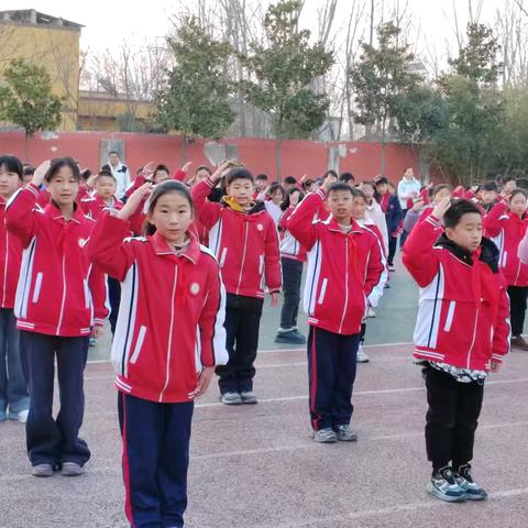 好习惯，点亮成长路— 田店小学   一月第二周升旗仪式
