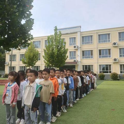 南柏舍中心小学——一年级(3)班开学一个月总结