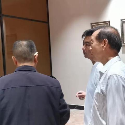 万籁秋夜  噪音扰民            贴近群众  化解矛盾