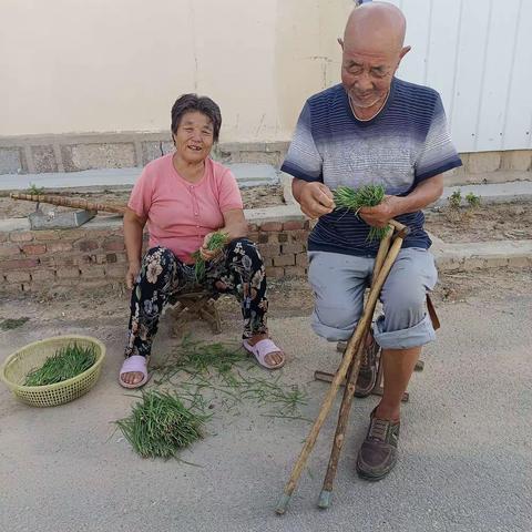 帮助老人换新的存折