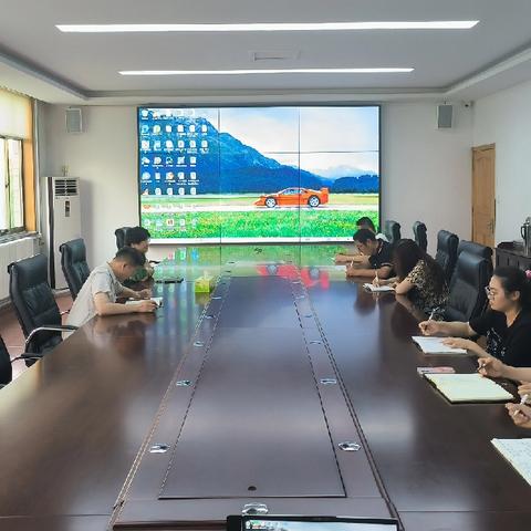 泺口街道经发科召开每日工作会议