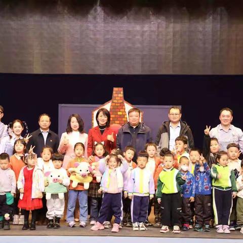 圆梦内蒙古 “童剧”阿尔山——“我们的中国梦--文化进万家”中国儿艺优秀儿童剧阿尔山公益演出小记